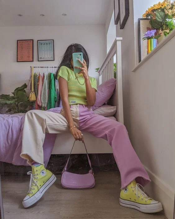 Preppy Pastel Power Look for Campus