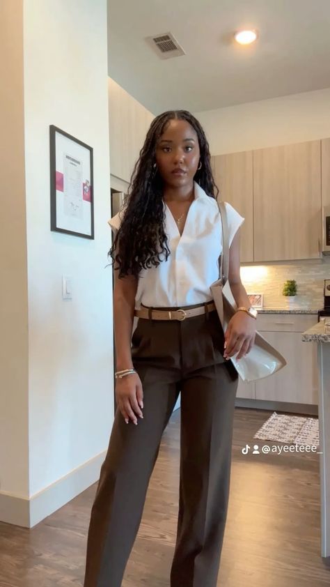 Chic Business Casual: Effortless Office Style