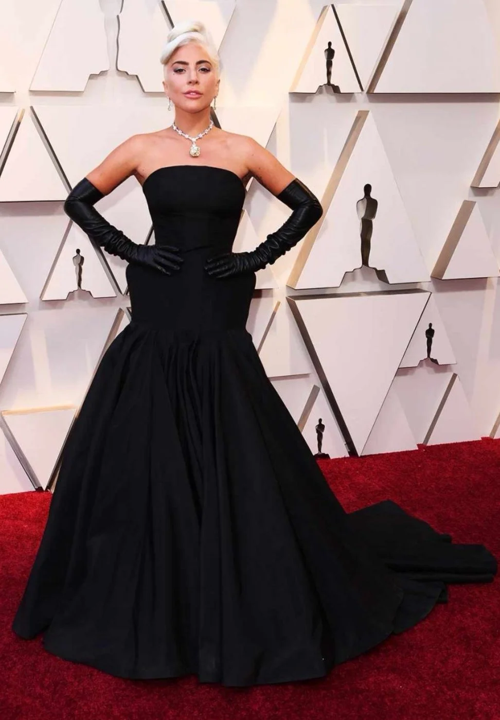 Lady Gaga's Iconic Audrey Hepburn Oscars Tribute