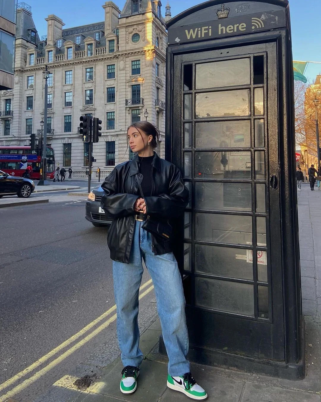 Edgy Chic: Oversized Leather Jacket & Baggy Jeans